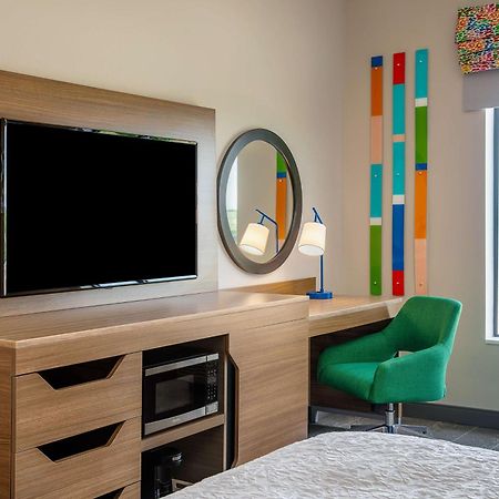 Hampton Inn & Suites Raleigh Midtown, Nc Zewnętrze zdjęcie