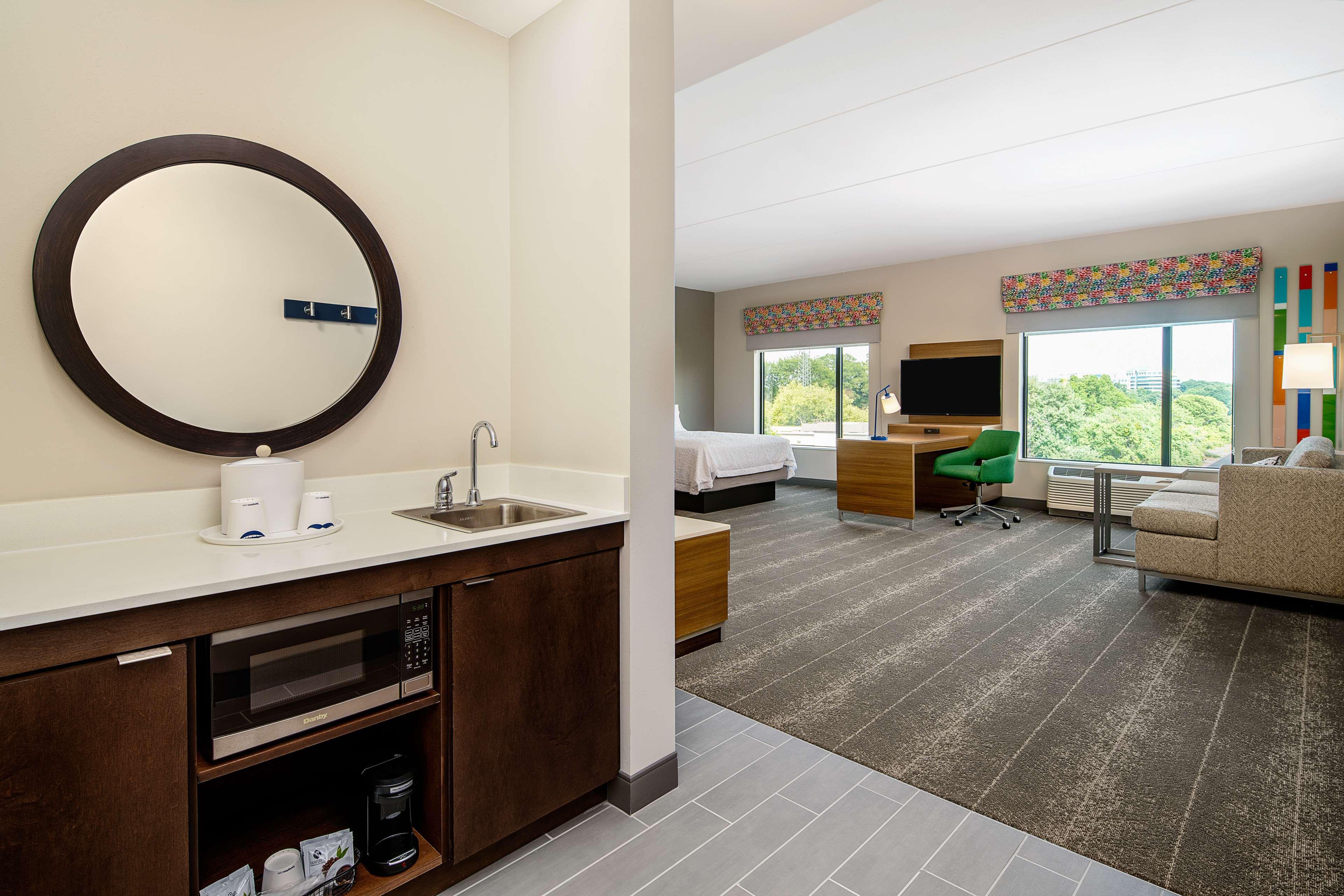 Hampton Inn & Suites Raleigh Midtown, Nc Zewnętrze zdjęcie