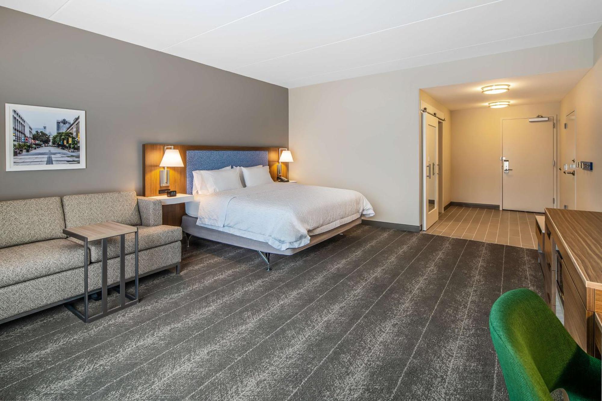 Hampton Inn & Suites Raleigh Midtown, Nc Zewnętrze zdjęcie